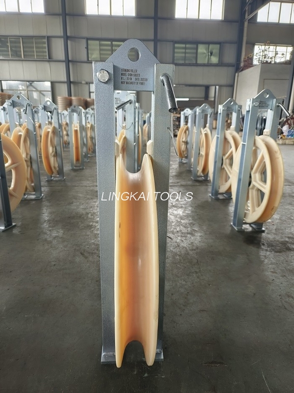 Blok Rentetan Takal Konduktor Berdiameter 660mm Dengan Bahagian Penghantaran Kuasa Roda Nilon