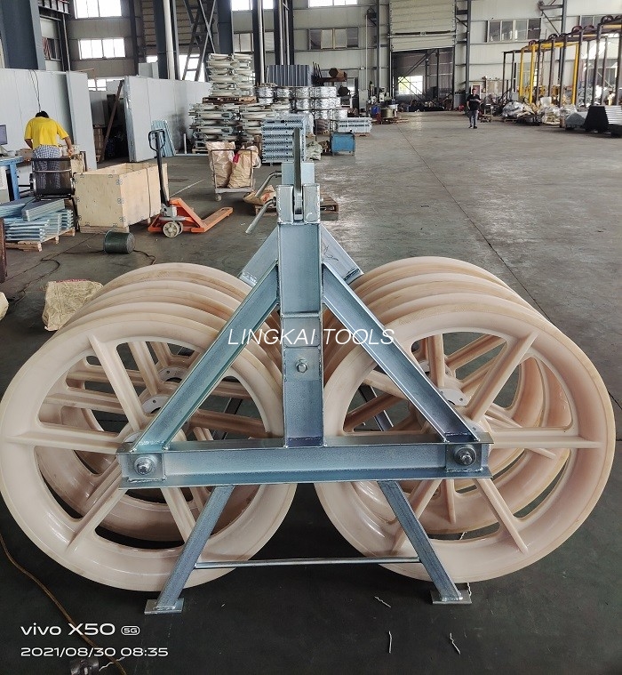 Tandem Sheaves Pulley Blocks Untuk Rentetan 2 Atau 3 Konduktor