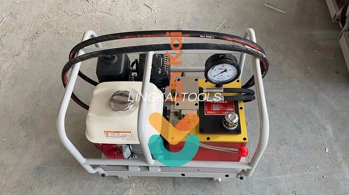 Stesen Pam Hidraulik Bermotor 80 MPa Tekanan Tinggi Mesin Penekan Konduktor Hidraulik 300tan Untuk Pemampat