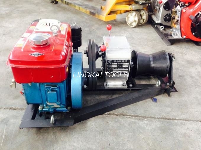 Penarik Winch Kabel Mudah Alih Bentuk Silinder Dengan Enjin Diesel Disejukkan Air