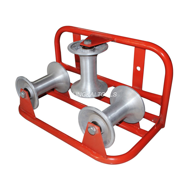 Alat Penarik Kabel Elektrik Berkadar 1T Tri - Roller Corner Cable Roller Assembly