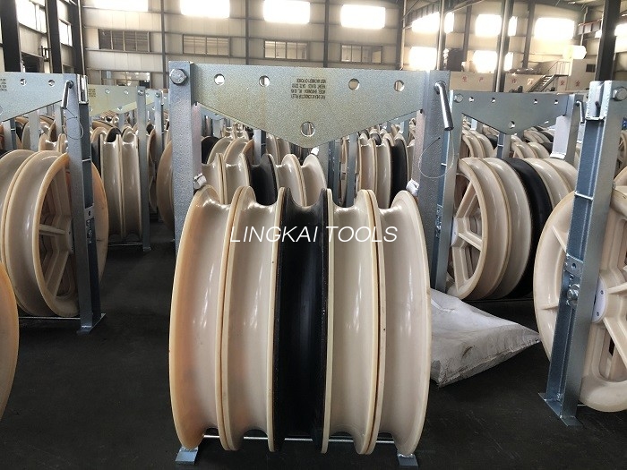 40KN MC Nylon Stringing Pulleys Bundled Conductor Pulleys Untuk Talian Penghantaran