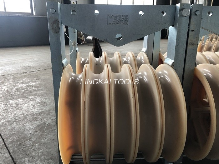 660 Mm Diameter Besar Roda Rak Gantung Wayar Konduktor Pulley Stringing Block